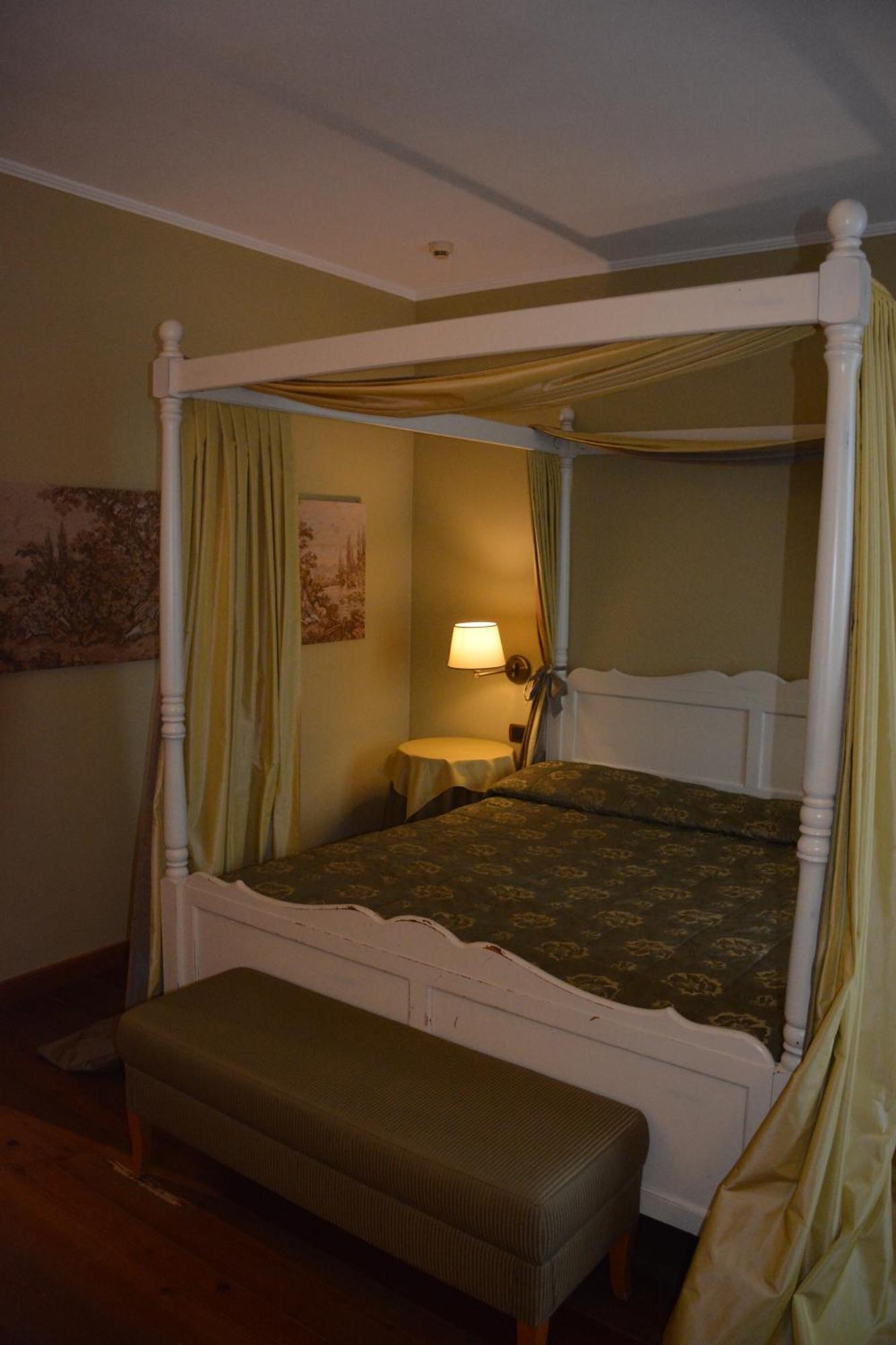Romantic Hotel Furno San Francesco al Campo ภายนอก รูปภาพ