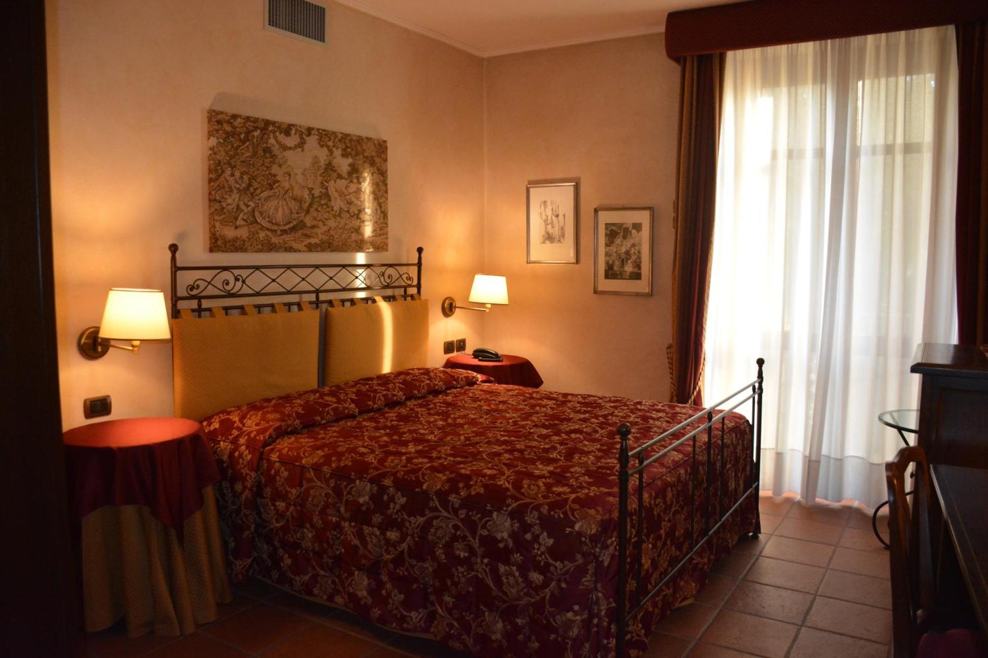 Romantic Hotel Furno San Francesco al Campo ภายนอก รูปภาพ