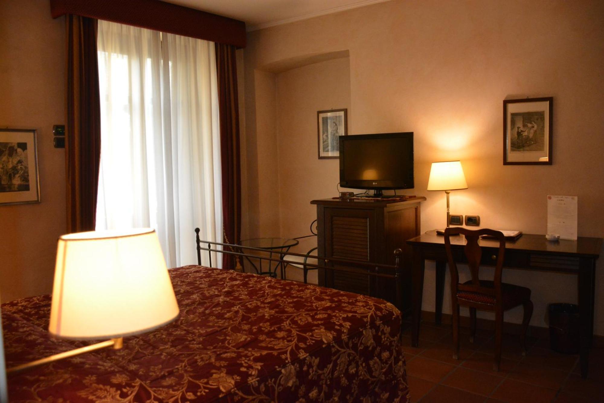 Romantic Hotel Furno San Francesco al Campo ภายนอก รูปภาพ